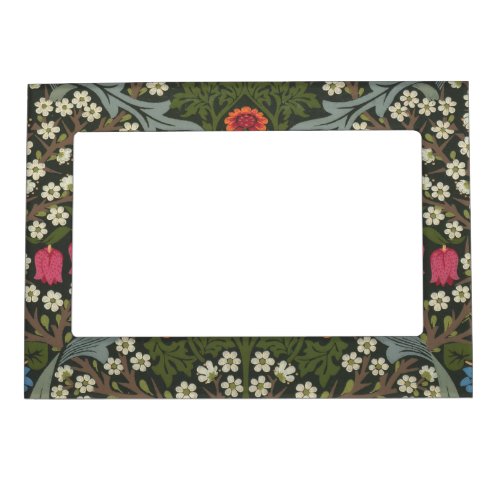 William Morris Blackthorn Garden Flower Classic Magnetic Frame