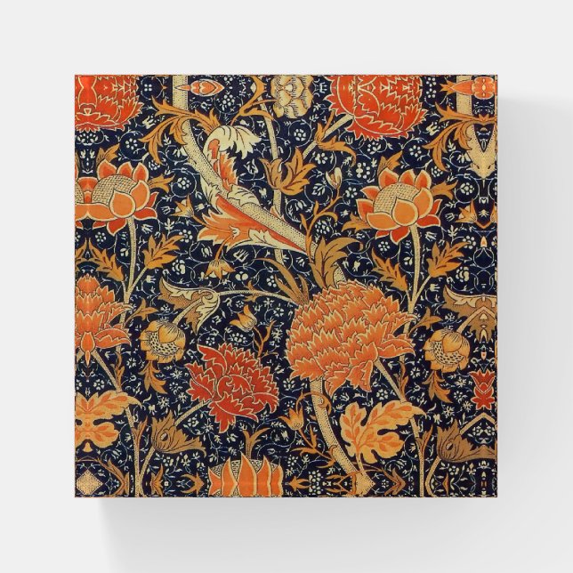 William Morris Cray Floral Art Nouveau Pattern Paperweight (Front)