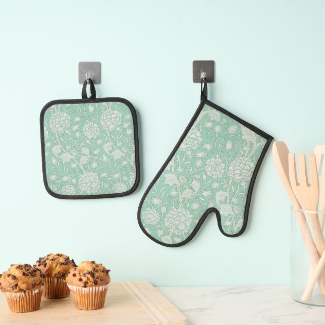 William Morris - Elegant Wild Tulips - Green Oven Mitt & Pot Holder Set (Insitu(Hanging))