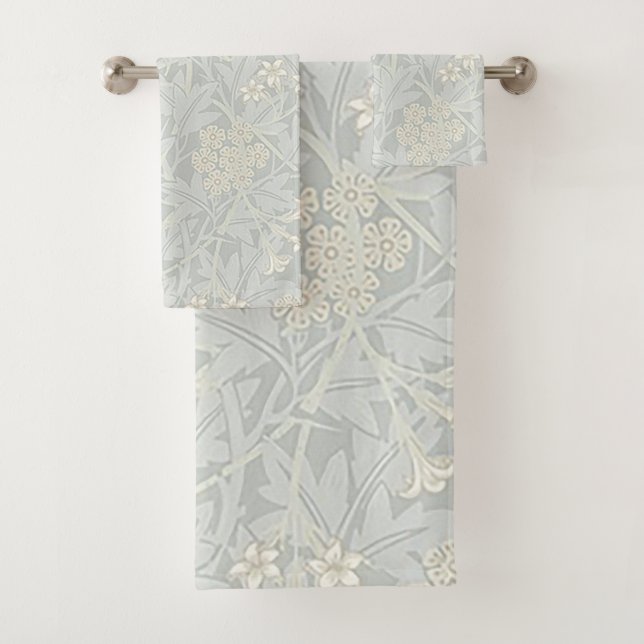William Morris Faded Jasmine Towels (Insitu)