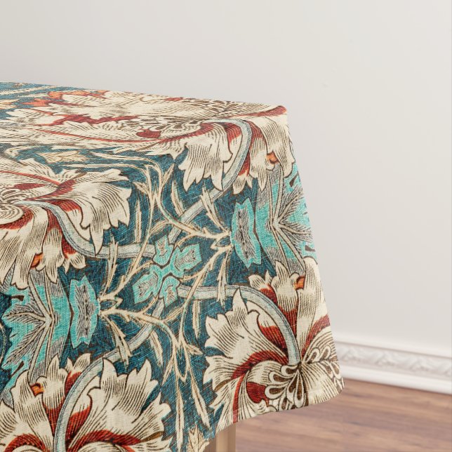William Morris Floral Vintage Pattern Tablecloth (In Situ)