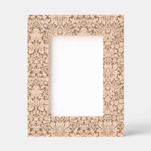 William Morris Flower Garden-Greens Engraved Frames