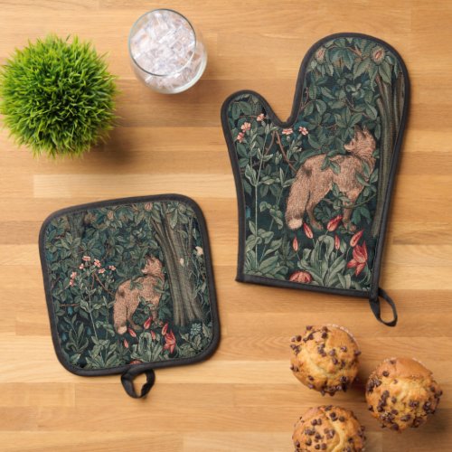 William Morris Greenery Fox Wildlife  Oven Mitt  Pot Holder Set