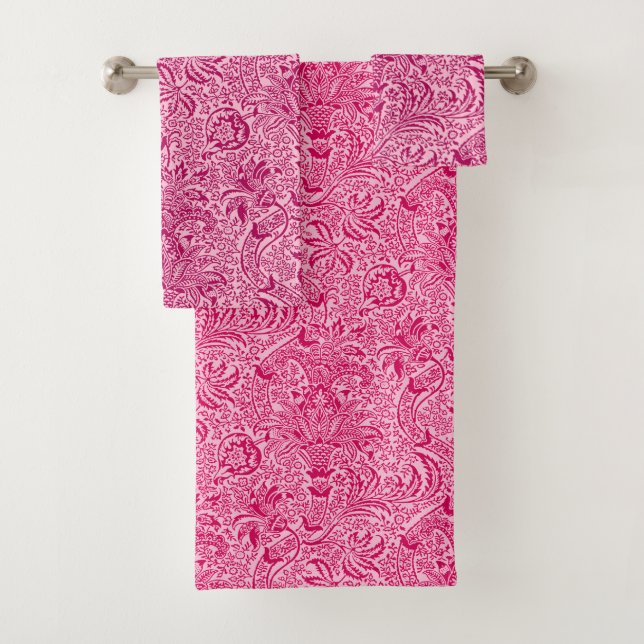 William Morris Indian, Deep Fuchsia Pink Bath Towel Set (Insitu)