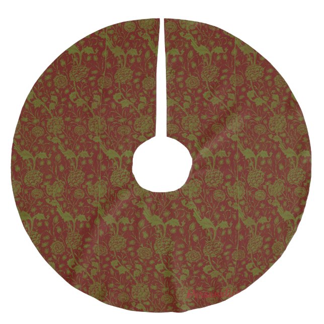 William Morris Nostalgic Classic Red Tree Skirt (Front)