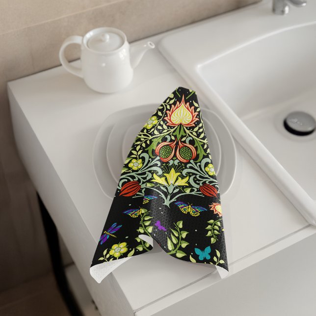 William Morris Vintage Wallpaper Towel (Creator Uploaded)