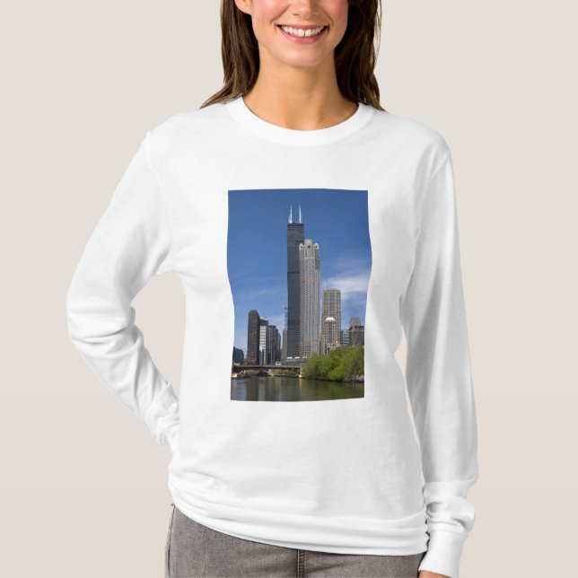 Willis Tower (previously the Sears Tower) looms T-Shirt (Front)