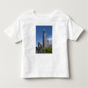 Willis Tower (previously the Sears Tower) looms Toddler T-shirt