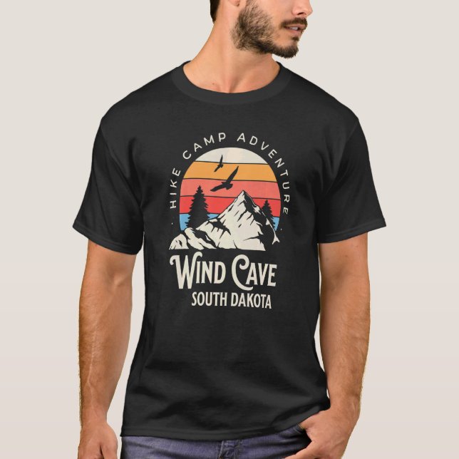 Wind Cave South Dakota Nature Hike Mountains Outdo T-Shirt (Front)