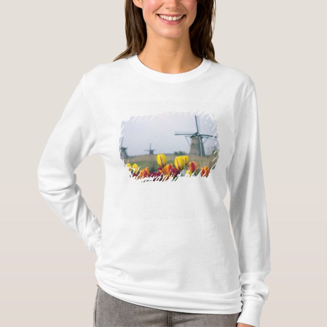 Windmills and tulips along the canal in T-Shirt (Front)