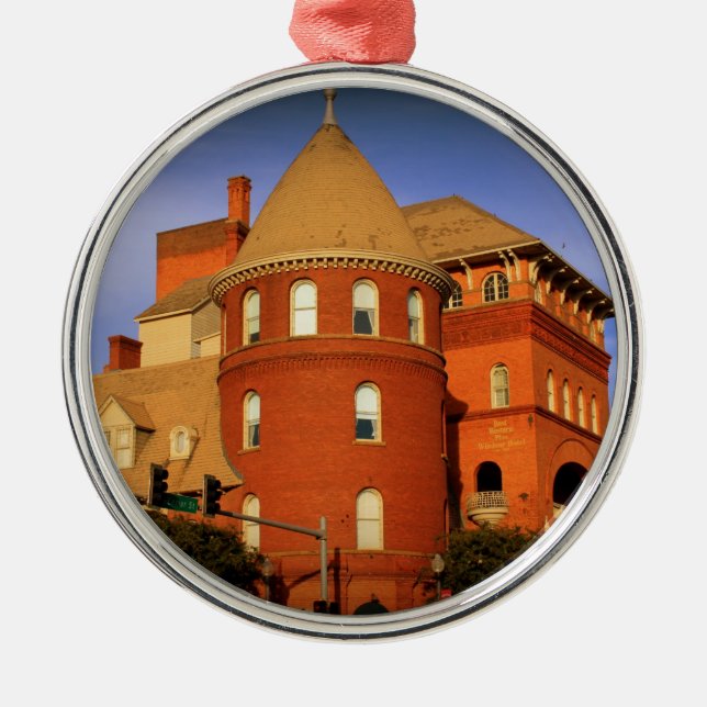 WINDSOR HOTEL, AMERICUS, GA METAL ORNAMENT (Front)