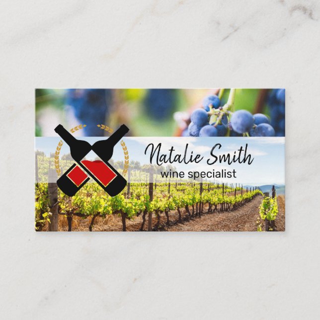 Wine Bottles | Grapes | Vineyard Business Card (Front)
