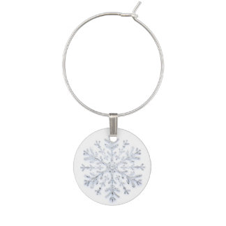 Wine charm with silver snowflake design