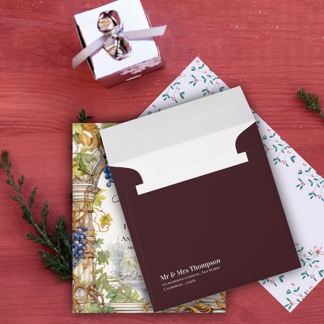 Wine Colored simple Elegant Custom Wedding Envelope (Wine Colored simple Elegant Custom Wedding Envelope)