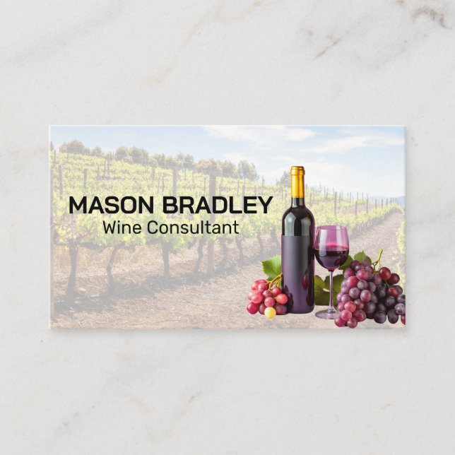 Wine Grapes | Bottle of Vino | Vineyard  Business Card (Front)