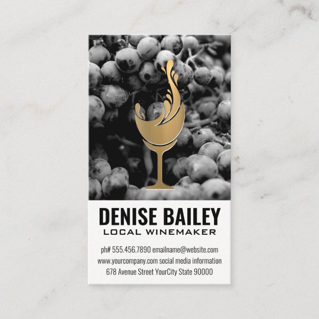Wine Grapes | Gold Wine Glass Icon Business Card (Front)