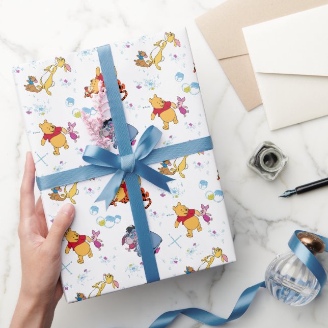Winnie the Pooh | Hanging with Friends Pattern Wrapping Paper (Gifting)