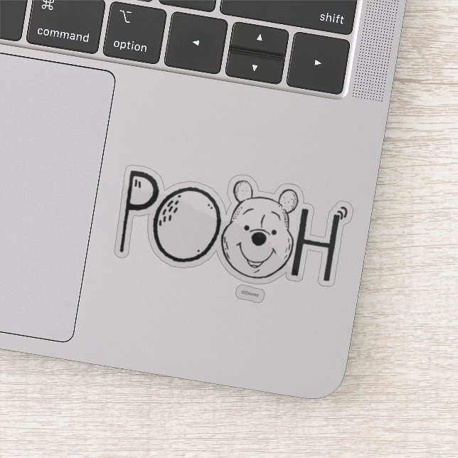 Winnie the Pooh Name Sticker (Detail)