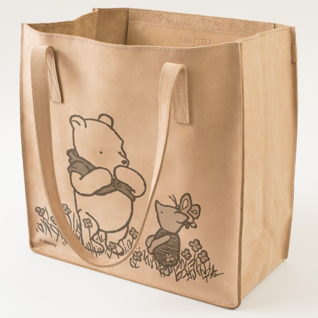 Winnie the Pooh | Pooh and Piglet in Field Classic Tote (3/4)