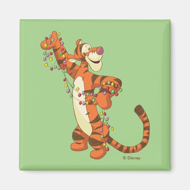 Winnie the Pooh | Tigger Christmas Lights Magnet (Front)