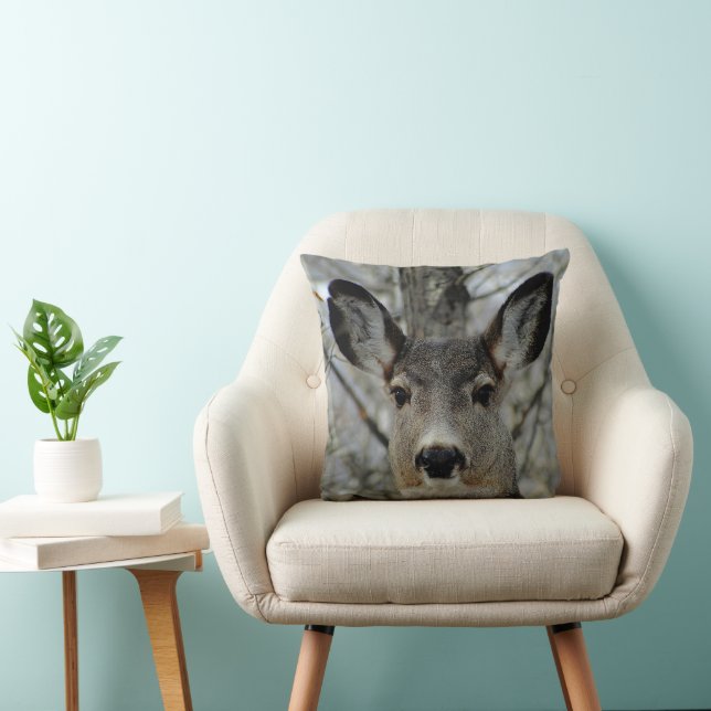 Winter Mule Deer Close-up Throw Pillow (Chair)