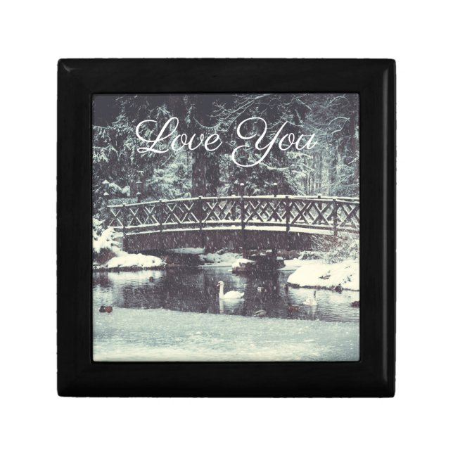 Winter pond gift box (Front)