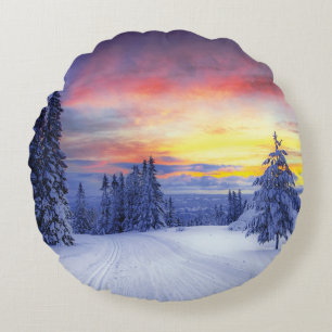 Winter scenery   round pillow
