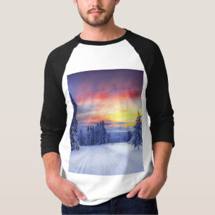 Winter scenery T-Shirt