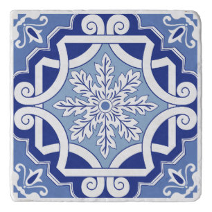 Winterleaf Scroll Trivet