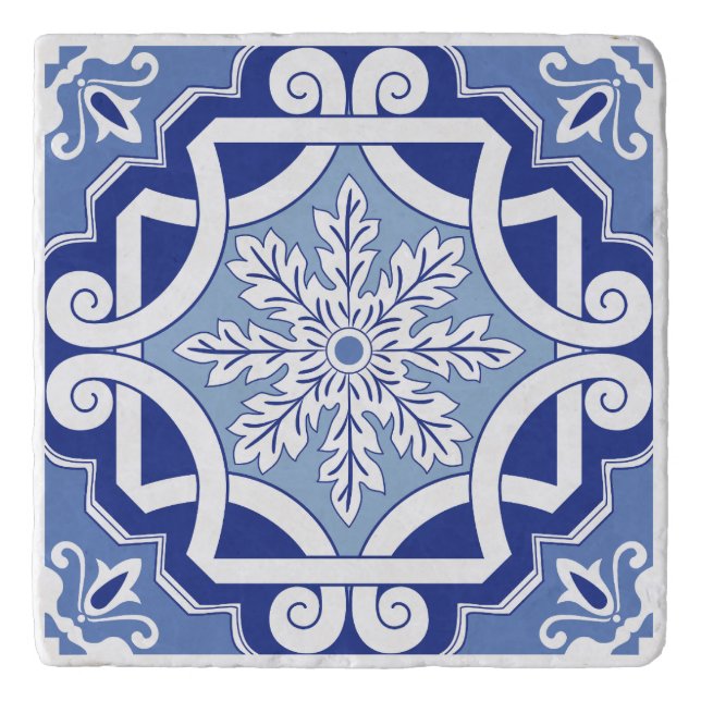 Winterleaf Scroll Trivet (Front)