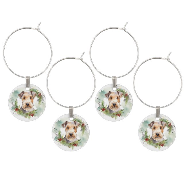 Wirefox Terrier Christmas Wreath Festive Pup  Wine Charm (Staggered)