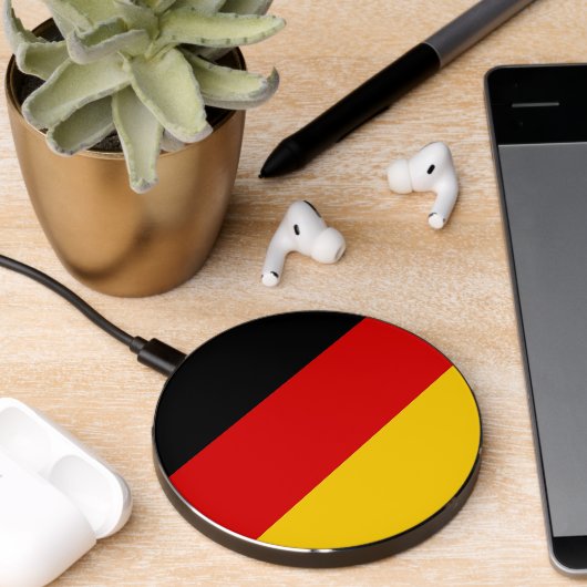 Wireless charger with flag of Germany (Desk 2)