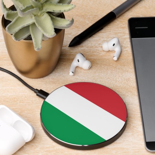 Wireless charger with flag of Italy