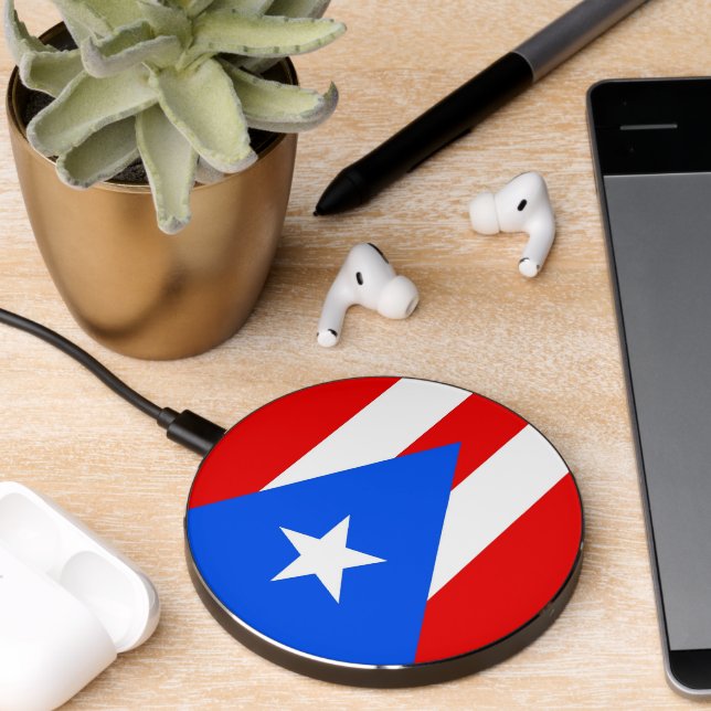 Wireless charger with flag of Puerto Rico, U.S. (Desk 2)