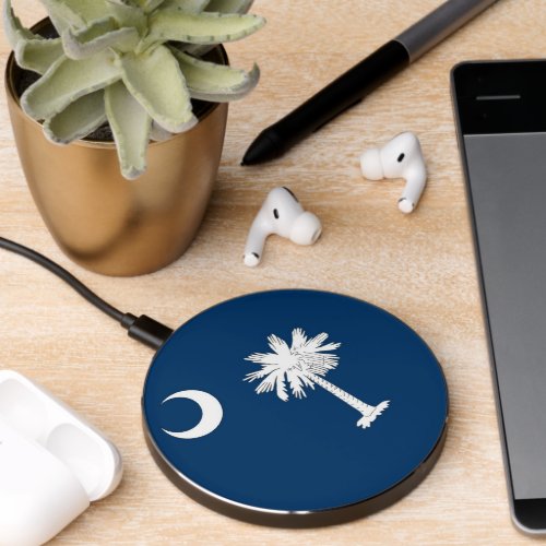 Wireless charger with flag of South Carolina US