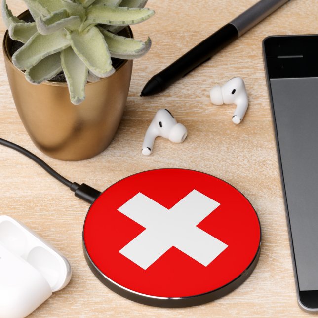 Wireless charger with flag of Switzerland (Desk 2)