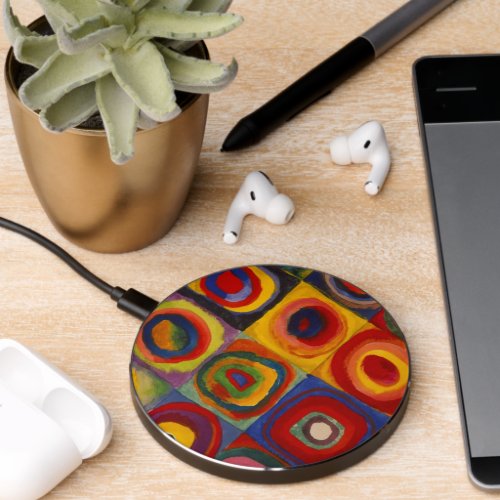 Wireless Charger with Kandinskys Squares  