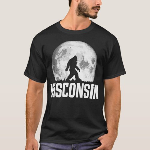 Wisconsin Bigfoot Vintage Full Moon Retro Squatch  T_Shirt