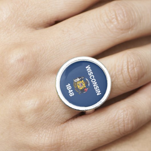 Wisconsin flag ring (In Situ)