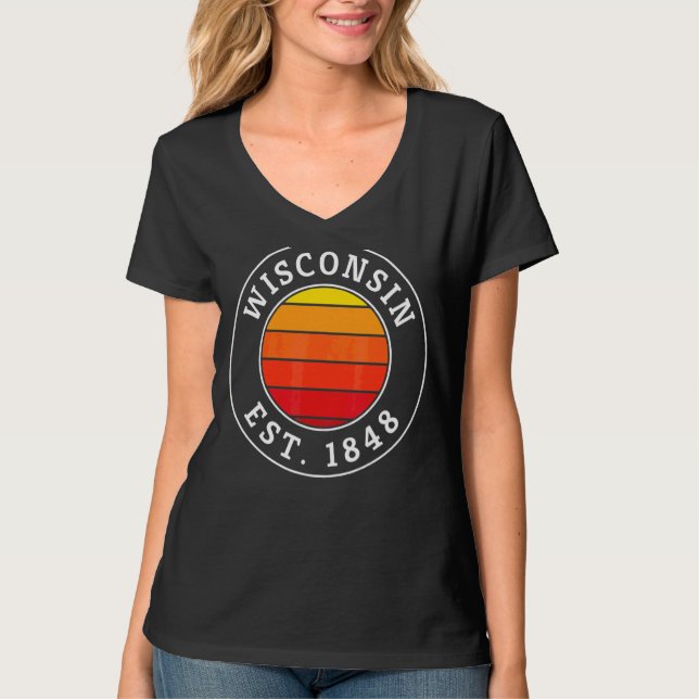 Wisconsin Retro Sunset Graphic T-Shirt (Front)
