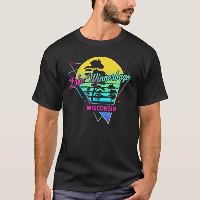 Wisconsin   USA Nostalgic Retro Lake Winnebago T-Shirt (Front)
