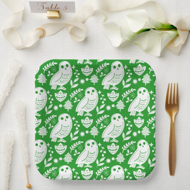 Wise Owl Folk Art Green Holiday Paper Plates (Wedding)