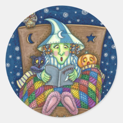 WITCH TELLING SPOOKY BEDTIME STORIES HALLOWEEN CLASSIC ROUND STICKER