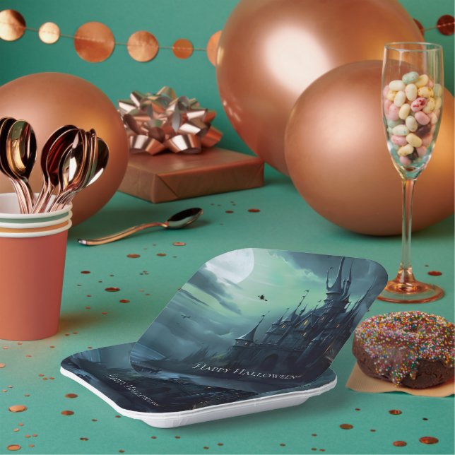 Witches Castle Halloween Paper Plates (Multi)