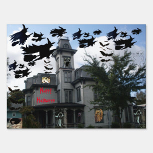 WITCHES HAUNTED HOUSE yard sign