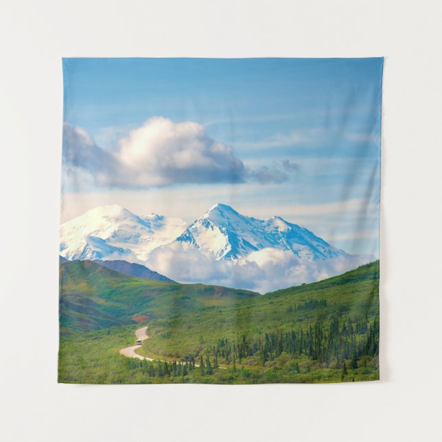 With its huge mountains and surrounded by a wonder tapestry (Front)