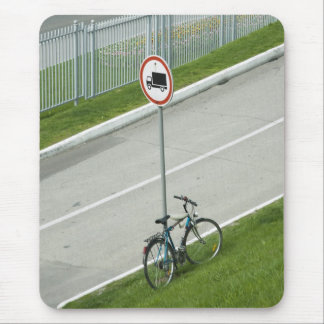 WITHOUT CARS CITY ROADWAY MOUSE PAD