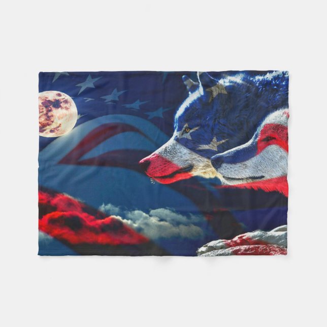 Wolf Fleece Blanket (Front (Horizontal))