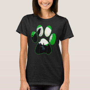 Wolf Howling At Moon Green Dog Paw Halloween T-Shirt