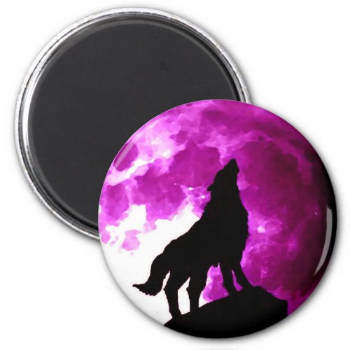 Wolf Howling at Moon Magnet